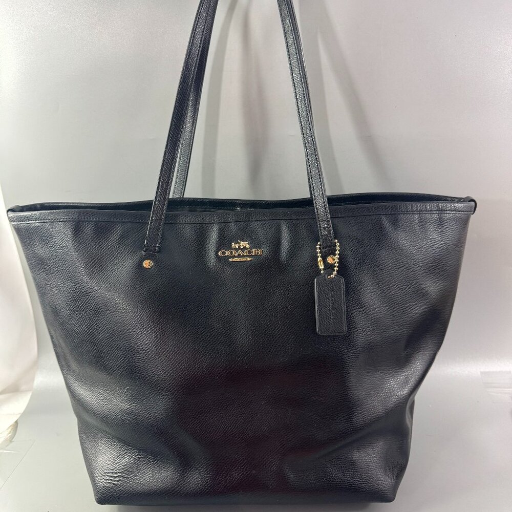 Authentic Coach # F34099 Black Leather Crossgrain Large Taxi Tote Bag - Picture 1 of 13